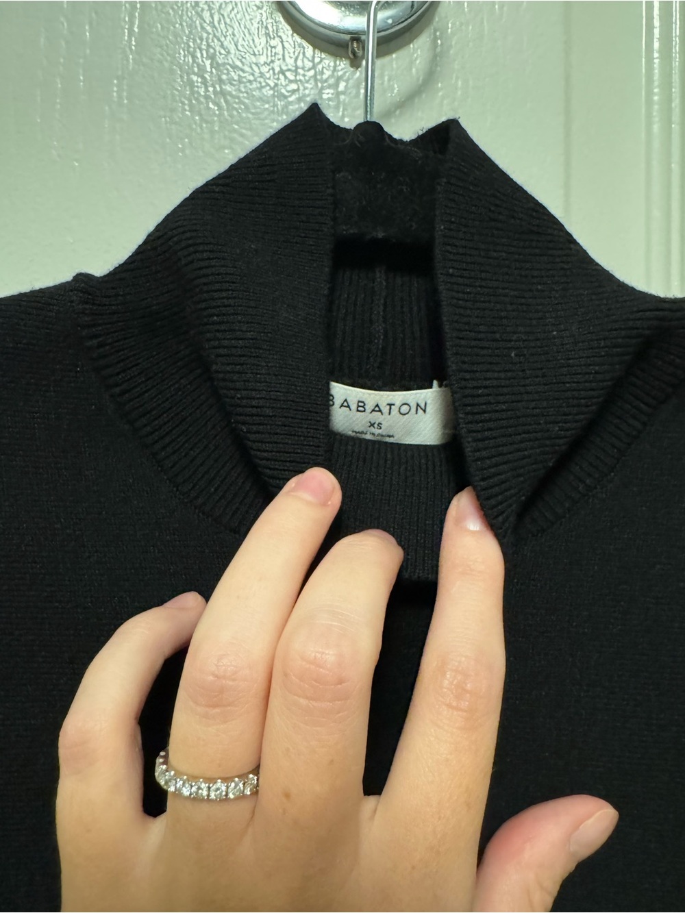 Aritzia Babaton Formation Turtleneck - Black Mock Neck Long Sleeve knit sweater - Picture 6 of 6